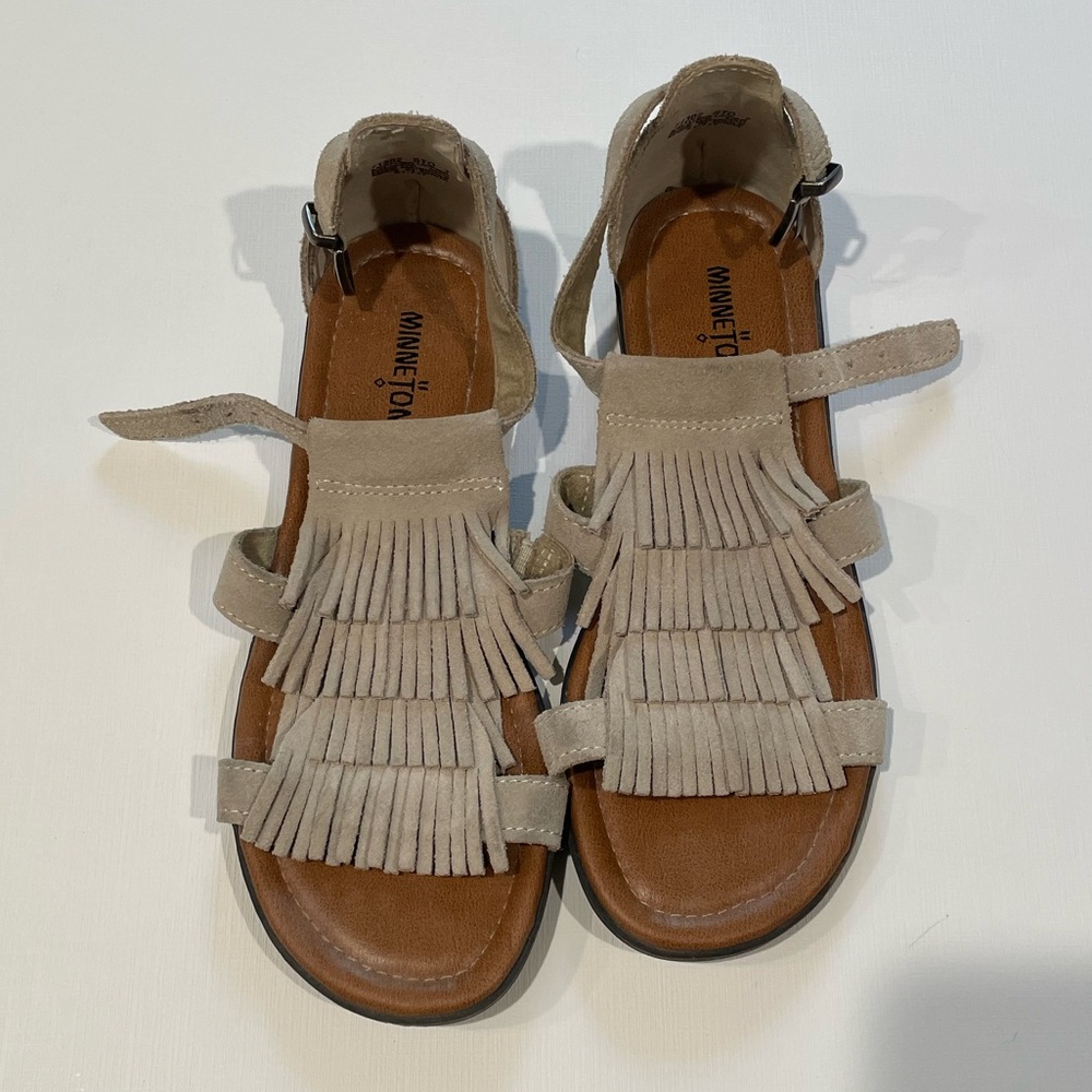 Minnetonka fringe sandals